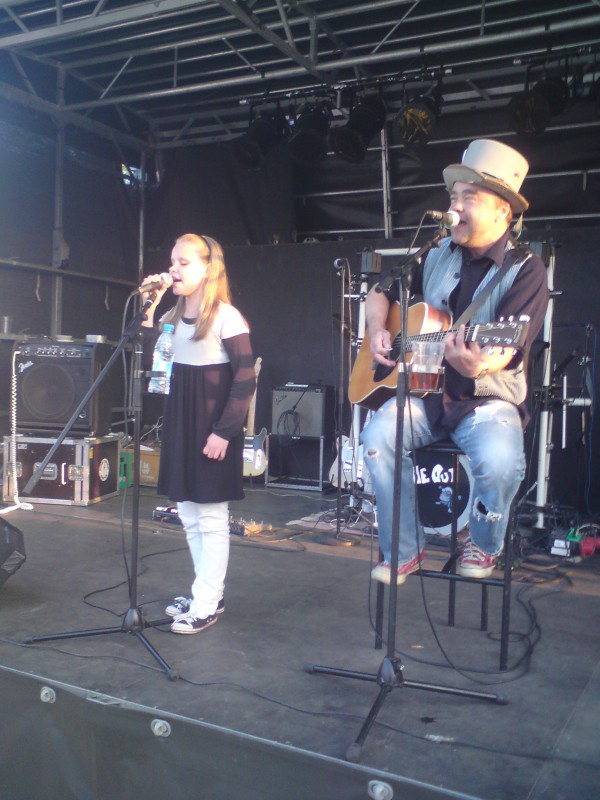 Gr&oslash;n&aelig;rten og Tom Duke-box i Bakkehuset 2009