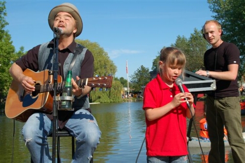 Tom Duke-box, Maria-Louise og Kasper lydmand til Sengel&oslash;se byfest 2006